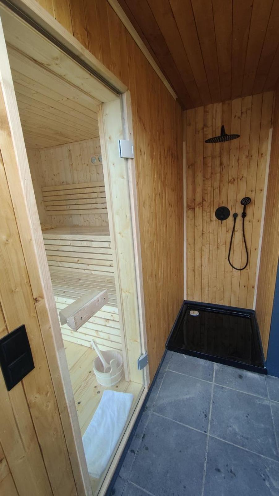 Apartamenty Boczna 3B Z Sauna I Balia Kudowa Zdroj Ngoại thất bức ảnh